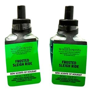 Bath and Body Works Frosted Sleigh Ride Wallflower Bulb Refills Set of Two